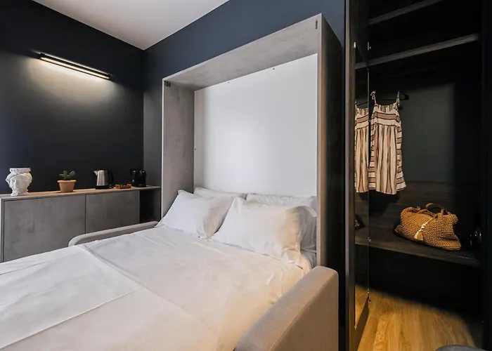 Nooria Sicilian Charme Πανσιόν Cefalù