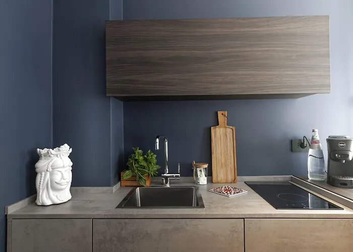 Nooria Sicilian Charme Πανσιόν Cefalù