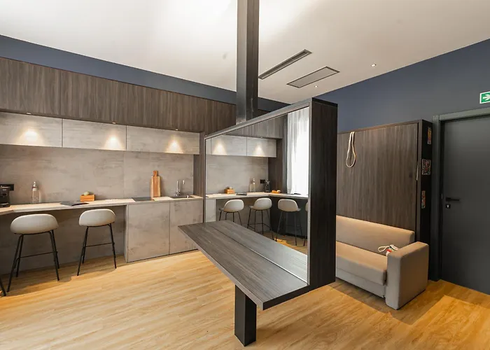 Konukevi Nooria Sicilian Charme 4*